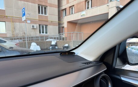 Toyota RAV4, 2018 год, 2 690 000 рублей, 17 фотография