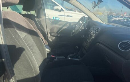 Ford Focus II рестайлинг, 2005 год, 398 000 рублей, 13 фотография