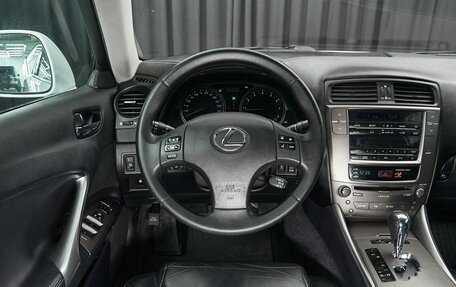 Lexus IS II рестайлинг 2, 2010 год, 1 740 000 рублей, 8 фотография