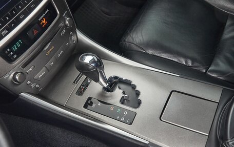 Lexus IS II рестайлинг 2, 2010 год, 1 740 000 рублей, 19 фотография