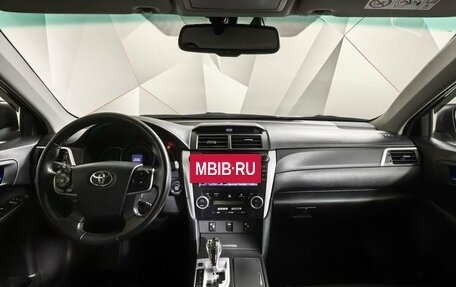 Toyota Camry, 2013 год, 1 645 000 рублей, 14 фотография