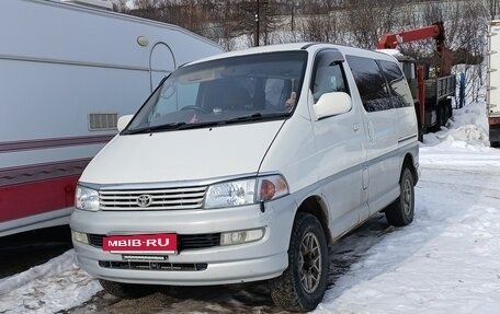 Toyota HiAce H100, 1999 год, 750 000 рублей, 2 фотография