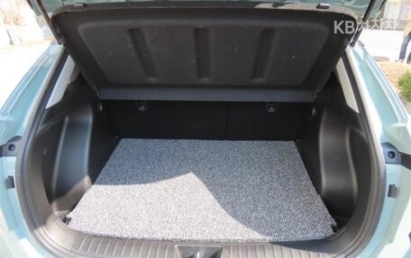 Hyundai Kona, 2023 год, 2 604 000 рублей, 15 фотография