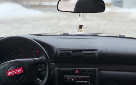 Audi A4, 1999 год, 330 000 рублей, 7 фотография