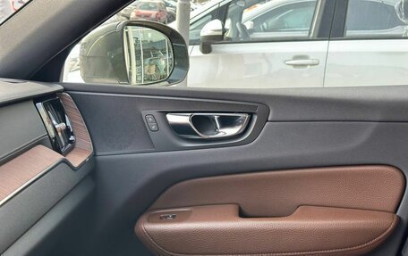 Volvo XC60 II, 2020 год, 4 300 000 рублей, 12 фотография