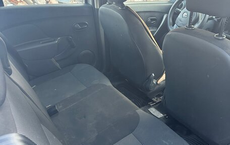 Renault Sandero II рестайлинг, 2014 год, 580 000 рублей, 7 фотография