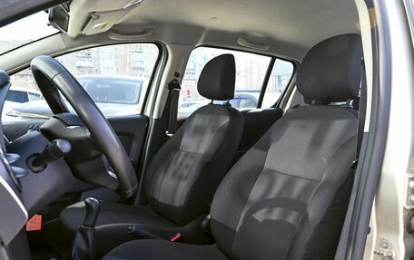 Renault Sandero II рестайлинг, 2018 год, 929 000 рублей, 16 фотография