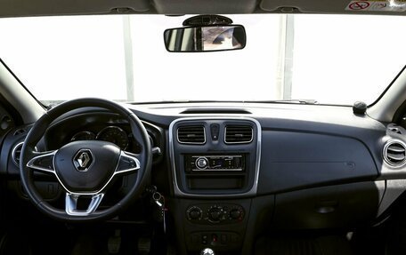 Renault Sandero II рестайлинг, 2018 год, 929 000 рублей, 18 фотография