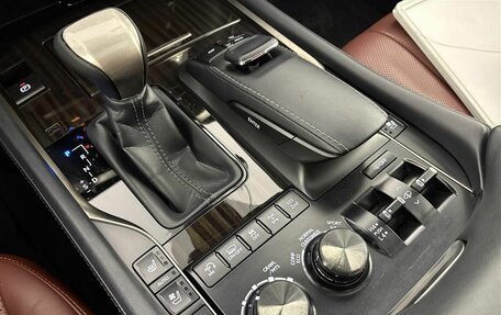 Lexus LX III, 2020 год, 8 900 000 рублей, 13 фотография