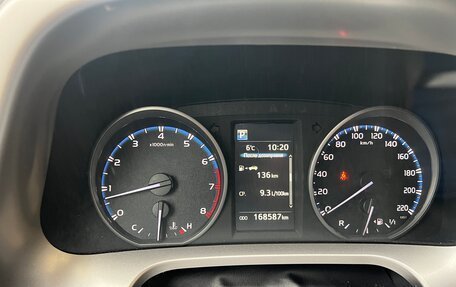 Toyota RAV4, 2017 год, 1 765 000 рублей, 9 фотография