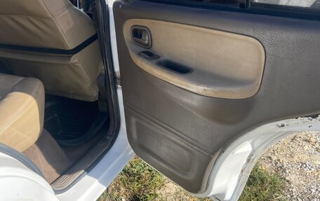 KIA Sportage IV рестайлинг, 2000 год, 385 000 рублей, 13 фотография