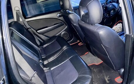 Mitsubishi Outlander III рестайлинг 3, 2007 год, 725 000 рублей, 18 фотография