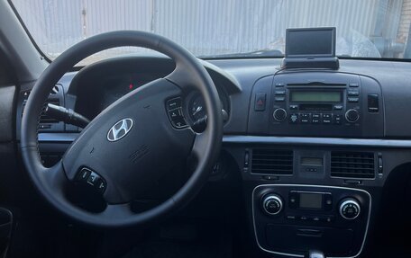 Hyundai Sonata VI, 2006 год, 600 000 рублей, 6 фотография