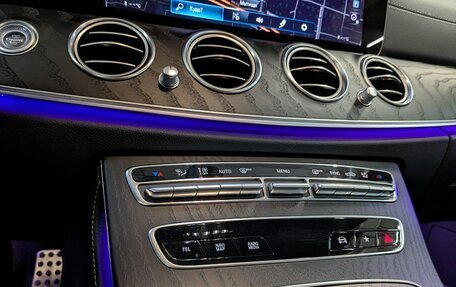 Mercedes-Benz E-Класс, 2021 год, 4 695 000 рублей, 18 фотография