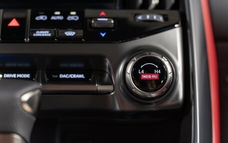 Lexus LX, 2025 год, 19 490 000 рублей, 18 фотография
