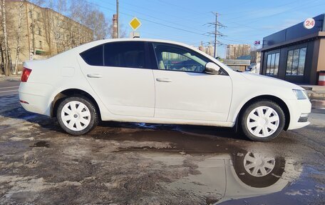 Skoda Octavia, 2017 год, 1 360 000 рублей, 3 фотография