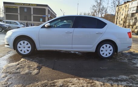 Skoda Octavia, 2017 год, 1 360 000 рублей, 13 фотография