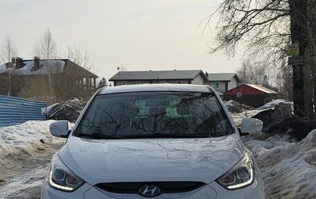 Hyundai ix35 I рестайлинг, 2014 год, 1 350 000 рублей, 2 фотография