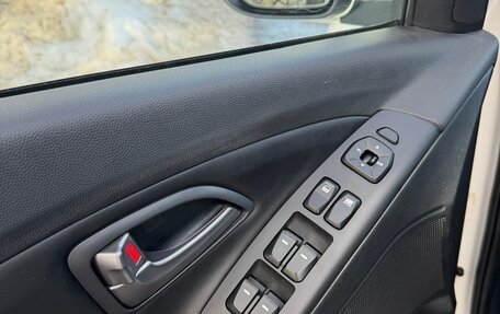 Hyundai ix35 I рестайлинг, 2014 год, 1 350 000 рублей, 16 фотография