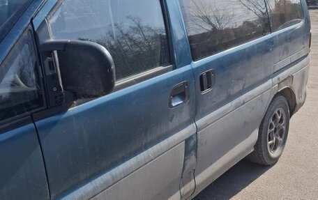 Mitsubishi Space Gear I рестайлинг, 1997 год, 180 000 рублей, 10 фотография