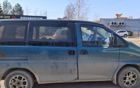 Mitsubishi Space Gear I рестайлинг, 1997 год, 180 000 рублей, 5 фотография