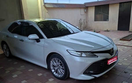 Toyota Camry, 2019 год, 2 400 000 рублей, 1 фотография