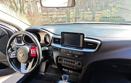 KIA cee'd III, 2019 год, 1 900 000 рублей, 13 фотография