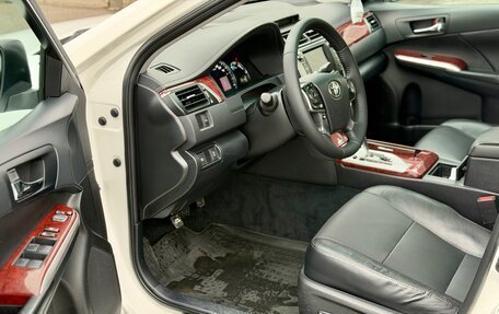 Toyota Camry, 2014 год, 1 550 000 рублей, 11 фотография