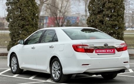 Toyota Camry, 2014 год, 1 550 000 рублей, 7 фотография