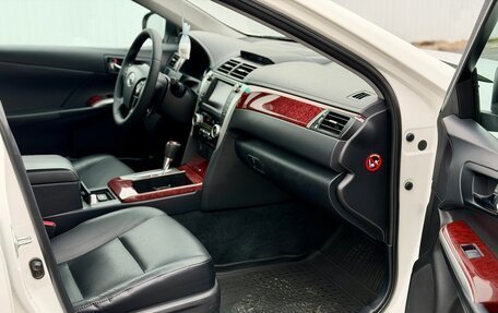 Toyota Camry, 2014 год, 1 550 000 рублей, 14 фотография