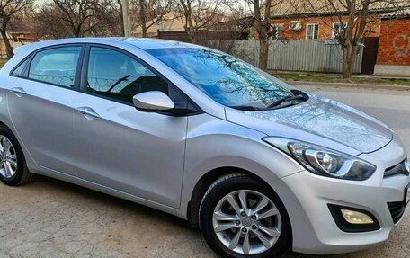 Hyundai i30 II рестайлинг, 2012 год, 985 000 рублей, 3 фотография