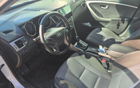 Hyundai i30 II рестайлинг, 2014 год, 1 000 000 рублей, 12 фотография