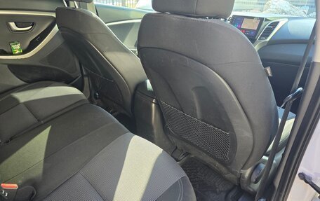 Hyundai i30 II рестайлинг, 2014 год, 1 000 000 рублей, 17 фотография