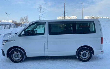 Volkswagen Caravelle T6 рестайлинг, 2020 год, 4 080 000 рублей, 5 фотография