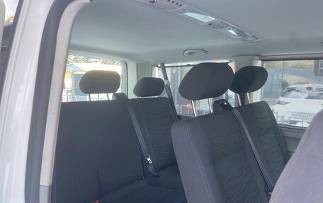 Volkswagen Caravelle T6 рестайлинг, 2020 год, 4 080 000 рублей, 15 фотография