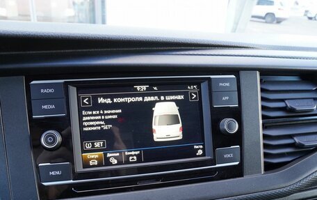 Volkswagen Transporter T6 рестайлинг, 2021 год, 3 560 000 рублей, 20 фотография