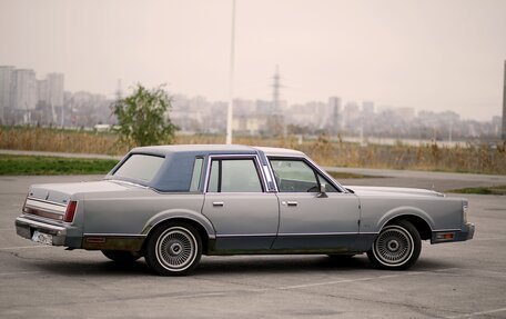 Lincoln Town Car II, 1989 год, 2 900 000 рублей, 3 фотография