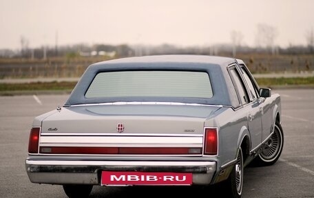 Lincoln Town Car II, 1989 год, 2 900 000 рублей, 4 фотография