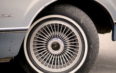 Lincoln Town Car II, 1989 год, 2 900 000 рублей, 16 фотография