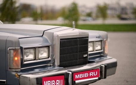 Lincoln Town Car II, 1989 год, 2 900 000 рублей, 12 фотография