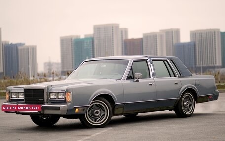 Lincoln Town Car II, 1989 год, 2 900 000 рублей, 8 фотография