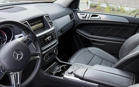 Mercedes-Benz GL-Класс, 2014 год, 3 500 000 рублей, 6 фотография