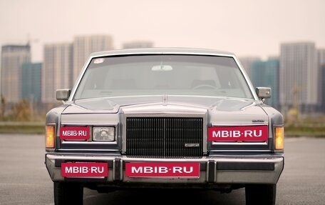 Lincoln Town Car II, 1989 год, 2 900 000 рублей, 9 фотография