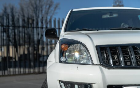 Toyota Land Cruiser Prado 120 рестайлинг, 2005 год, 1 999 999 рублей, 3 фотография