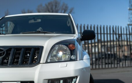 Toyota Land Cruiser Prado 120 рестайлинг, 2005 год, 1 999 999 рублей, 4 фотография