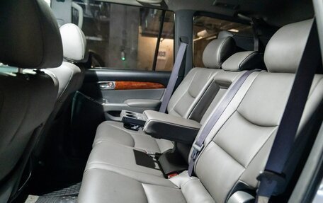 Toyota Land Cruiser Prado 120 рестайлинг, 2005 год, 1 999 999 рублей, 25 фотография