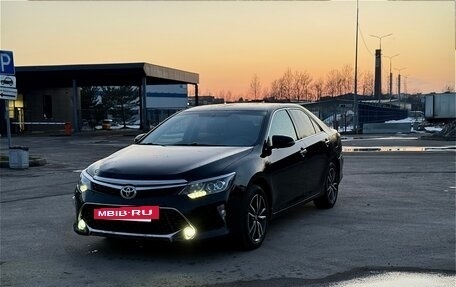 Toyota Camry, 2017 год, 2 175 000 рублей, 12 фотография