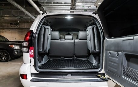 Toyota Land Cruiser Prado 120 рестайлинг, 2005 год, 1 999 999 рублей, 28 фотография