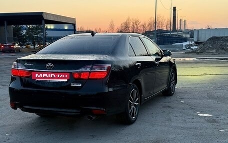 Toyota Camry, 2017 год, 2 175 000 рублей, 15 фотография