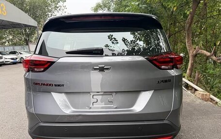 Chevrolet Orlando, 2023 год, 1 630 777 рублей, 3 фотография